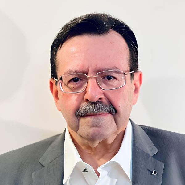 https://oliveoilforum.gr/wp-content/uploads/2026/04/GIANNAKAKIS.jpg